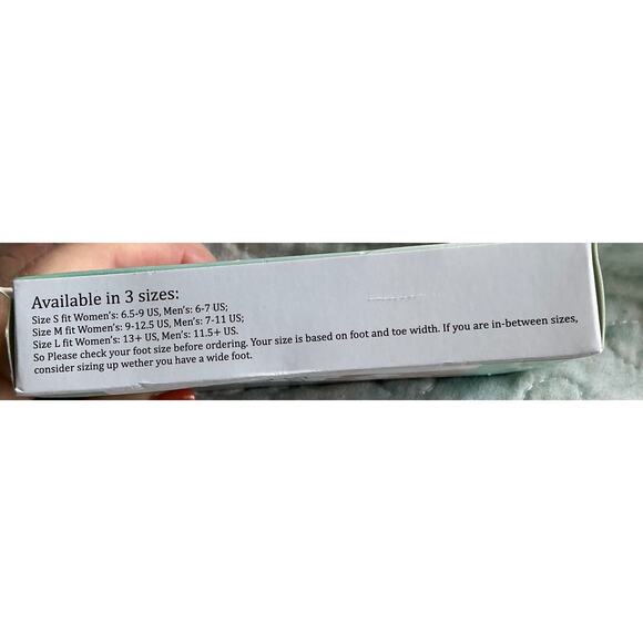 Silicon Toe Spacers By Golbylicc NEW 4PC Size Med (Toe Separators) Latex Free - Picture 5 of 7